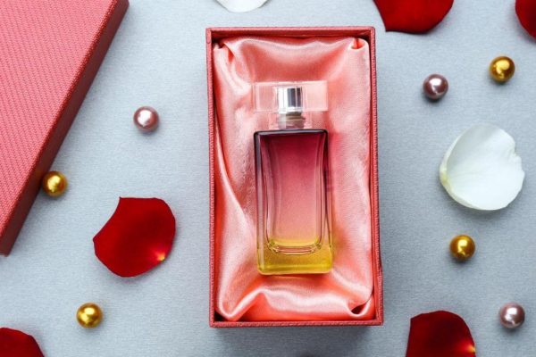 Coffret de parfums : comment bien le choisir pour réaliser un cadeau parfait ?